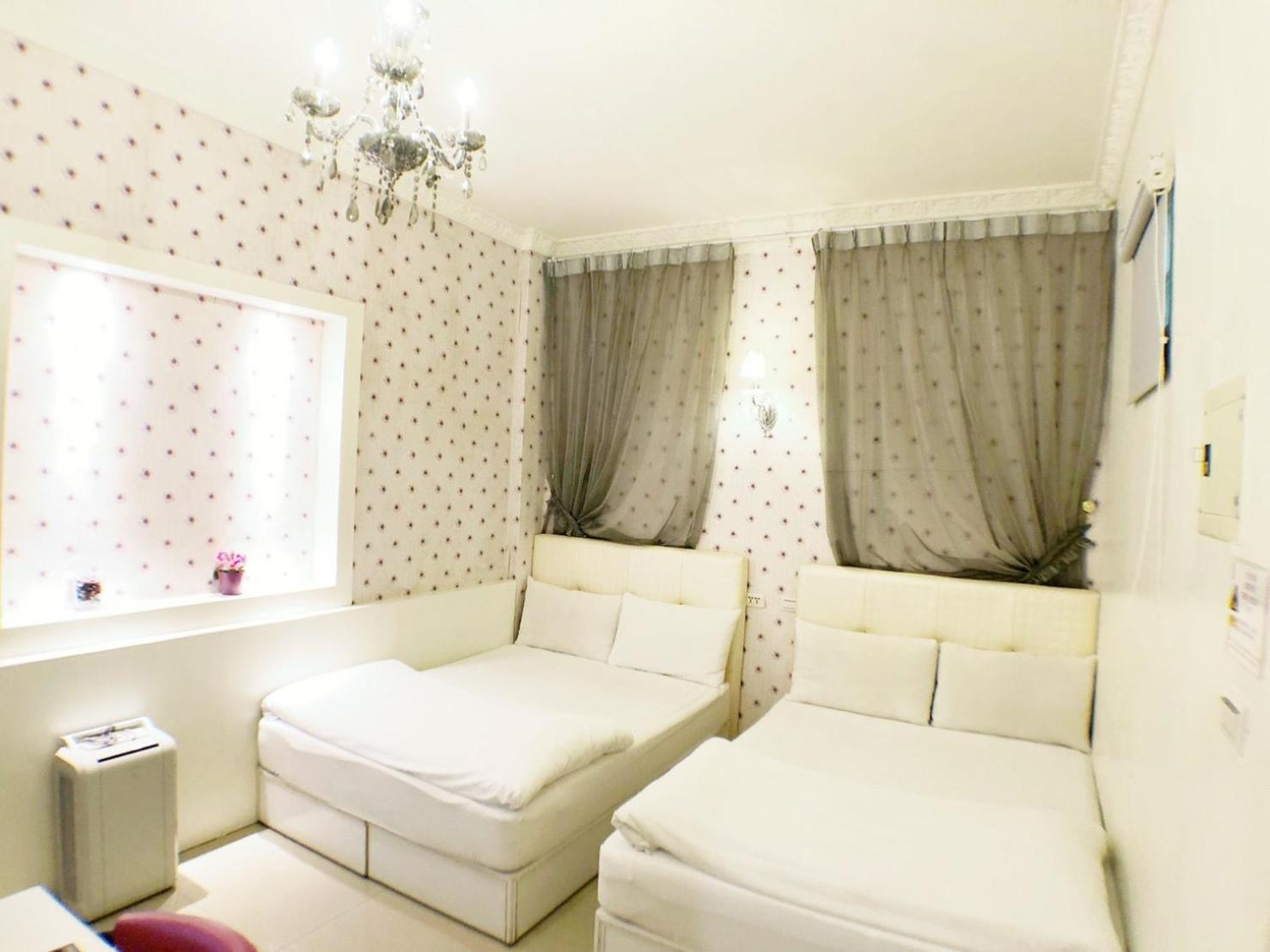 Fengjia Gift Box Homestay Taichung Extérieur photo